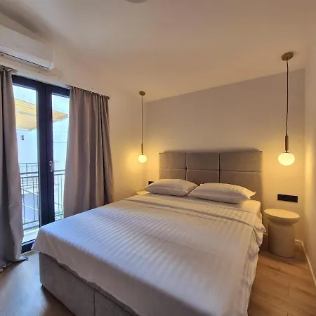 Apartamento Dalmatian Elegant In The Center Split